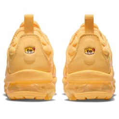 (WMNS) Nike Air VaporMax Plus 'Yolk' DJ5993-800