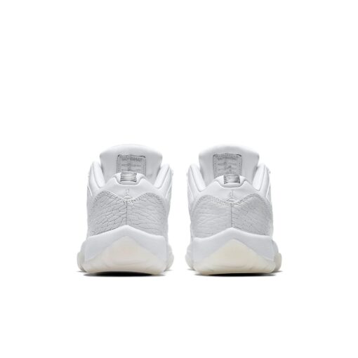 (GS) Air Jordan 11 Retro Low Premium 'Frost White' 897331-100