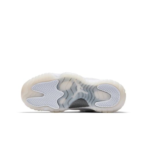 (GS) Air Jordan 11 Retro Low Premium 'Frost White' 897331-100