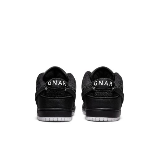 Nike x Gnarhunters SB Dunk Low 'Black' DH7756-010