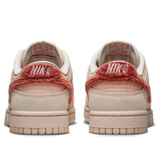 (WMNS) Nike Dunk Low 'Terry Swoosh' DZ4706-200