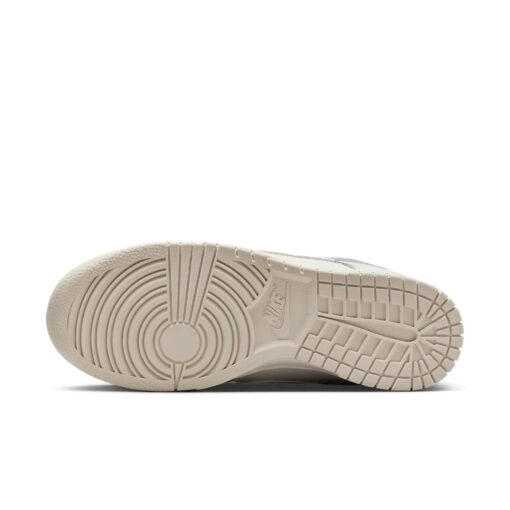 (WMNS) Nike Dunk Low 'Sail & Oxygen Purple' DX5930-100