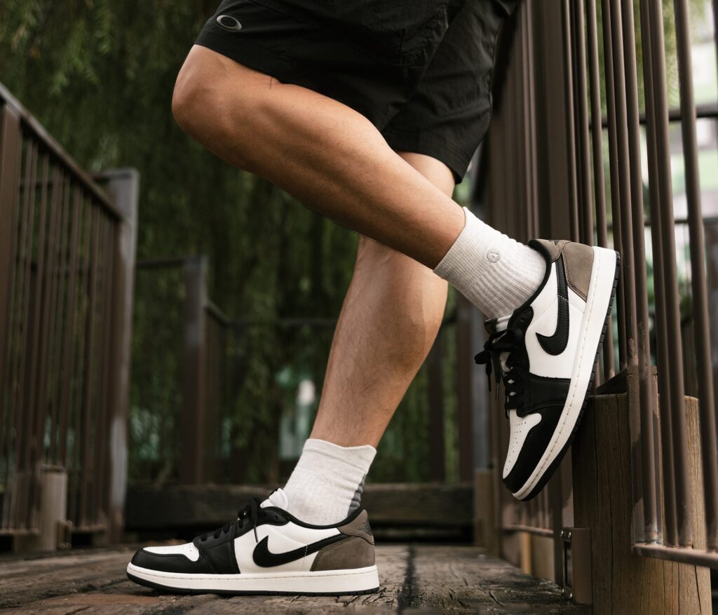 Air Jordan 1 Low OG ‘Mocha’ Review: Clean Minimalism with Premium Flair