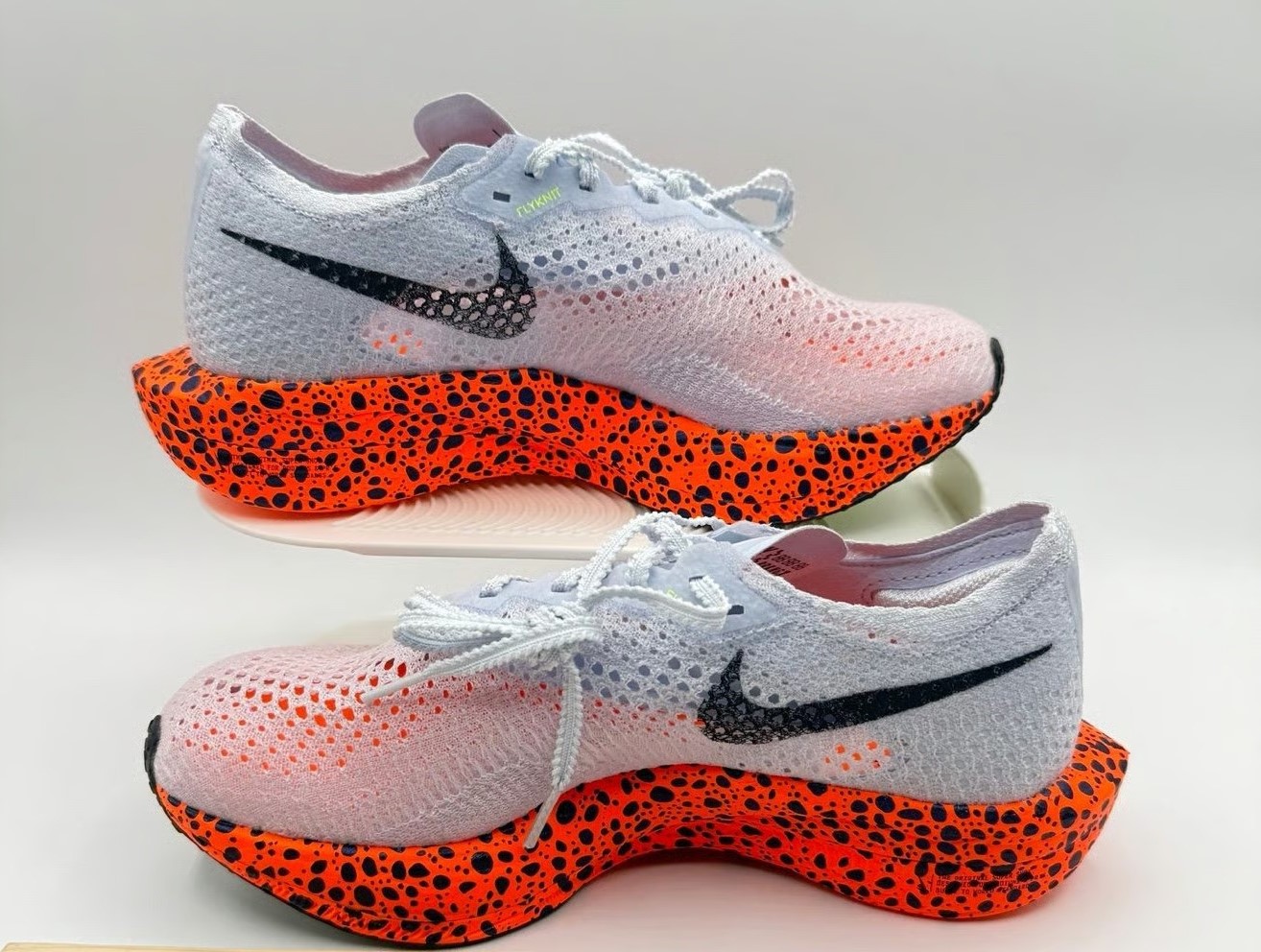 Nike ZoomX Vaporfly Next% 3 ‘Olympic Safari’ Review: Where Speed Meets Untamed Style Nike ZoomX Vaporfly Next% 3 ‘Olympic Safari’ Review: Where Speed Meets Untamed Style