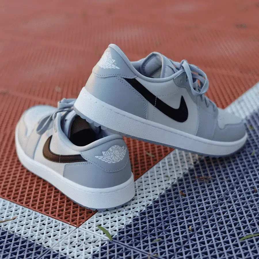 Air Jordan 1 Low Golf ‘Wolf Grey’ Review: Classic Court Style Tees Off on the Green