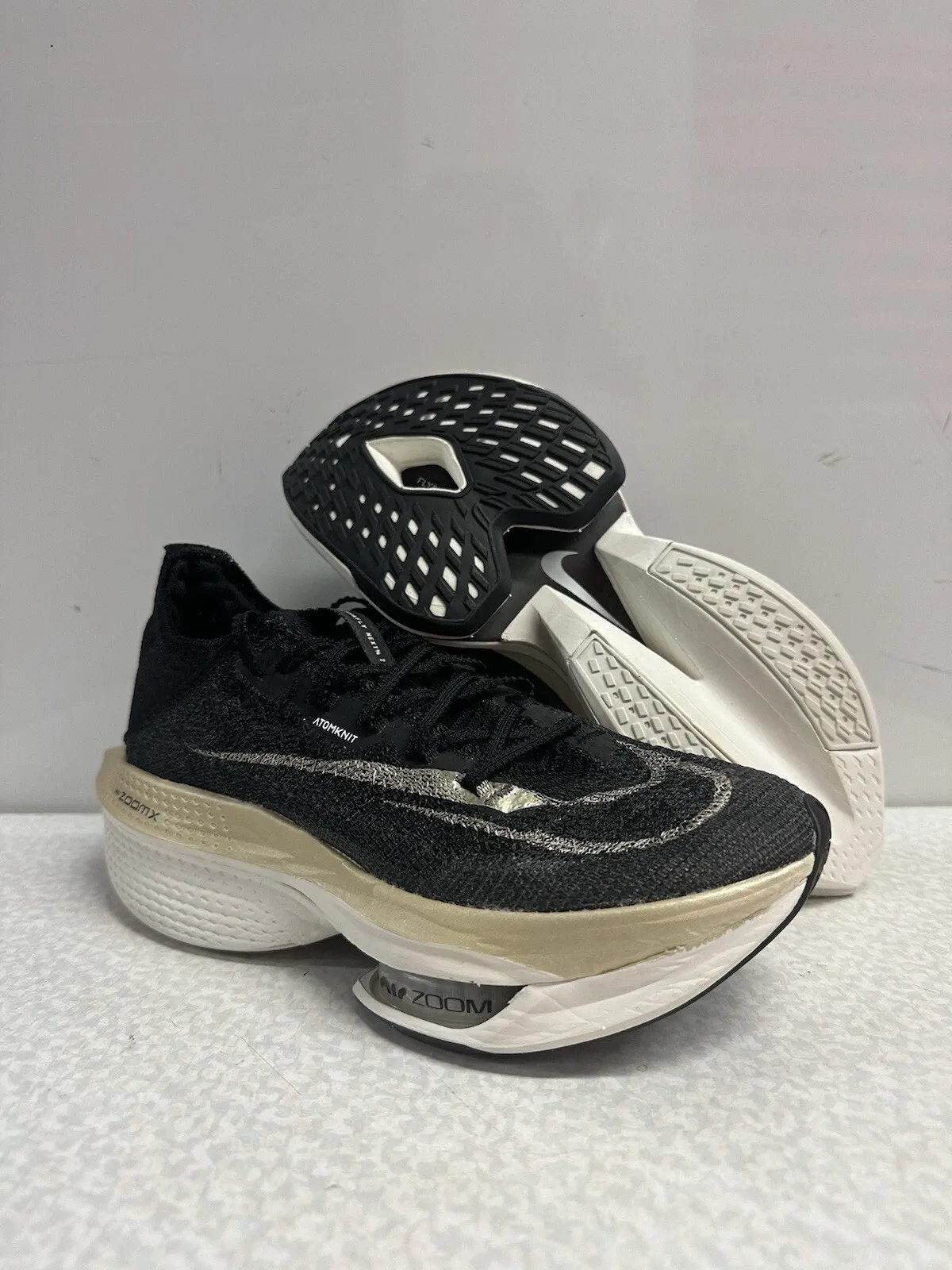 (WMNS) Nike Air Zoom Alphafly NEXT% 2 ‘Black Metallic Gold Grain’ Review: The Pinnacle of Racing Performance