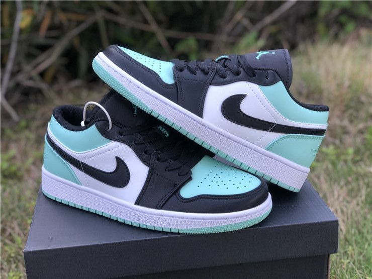 Air Jordan 1 Retro Low ‘Emerald’ Review: Classic Design With a Fresh Green Punch