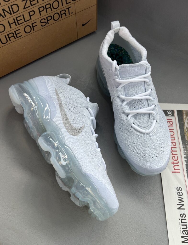 Nike Air VaporMax 2023 Flyknit ‘Pure Platinum’ Review: Lightweight Luxury in Motion