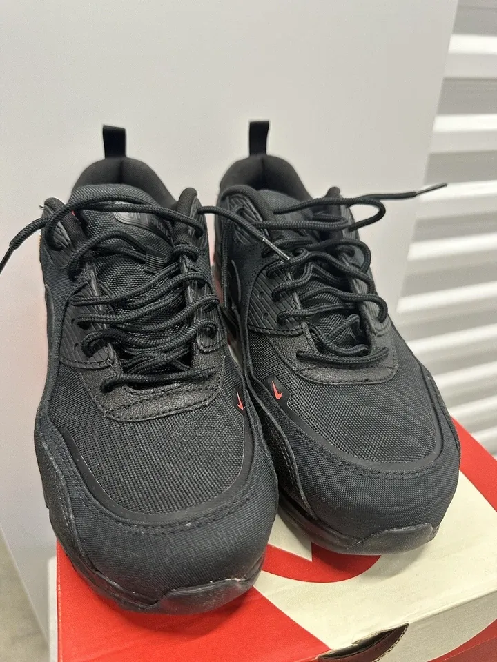 Nike Air Max 90 Surplus ‘Black Infrared’ Review: Rugged Utility Meets Retro Cool
