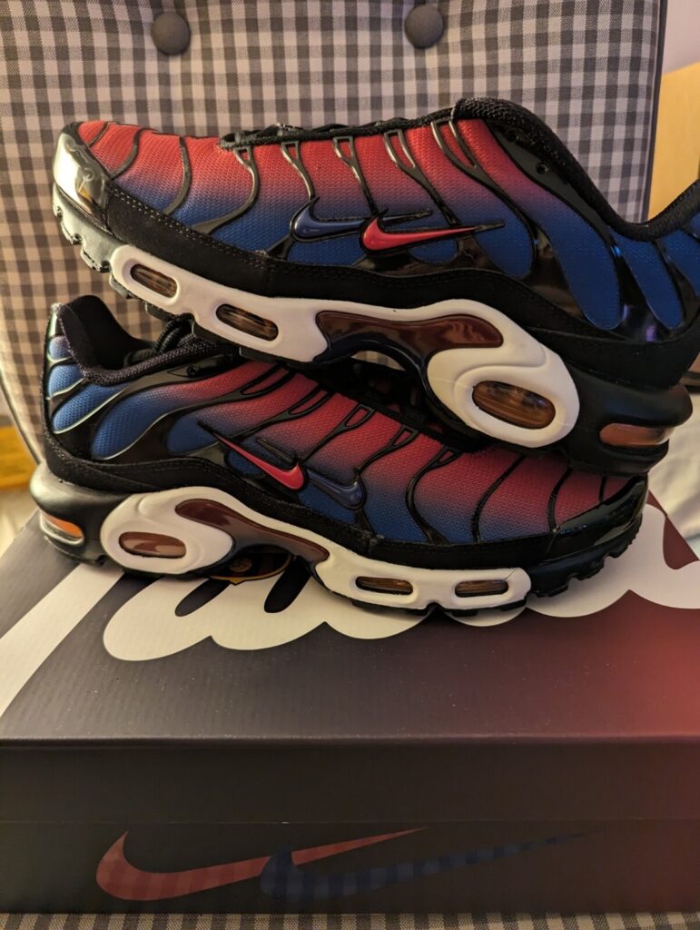 Nike x Patta x FC Barcelona Air Max Plus ‘Home Kit’ Review: Streetwear Meets Football Royalty Nike x Patta x FC Barcelona Air Max Plus ‘Home Kit’ Review: Streetwear Meets Football Royalty