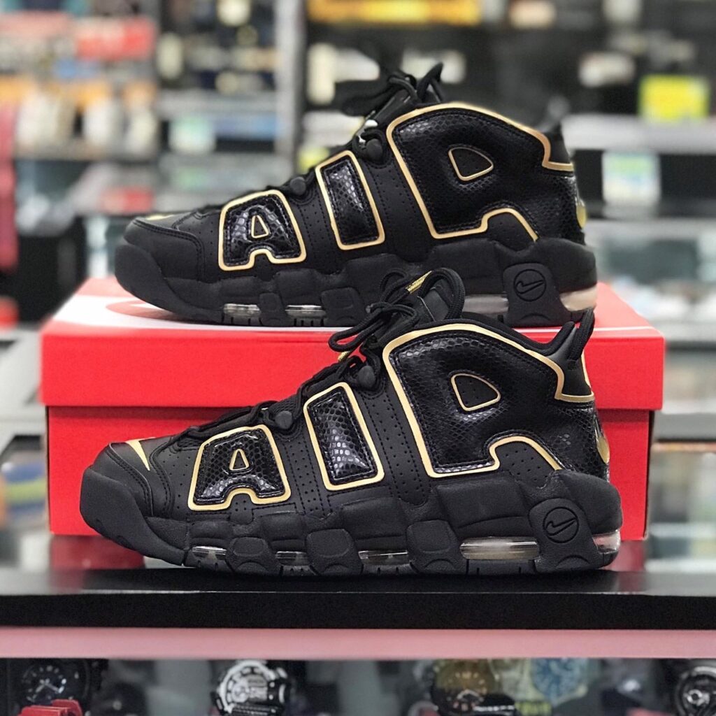 Nike Air More Uptempo ‘France’ Review: National Pride in Sneaker Form Nike Air More Uptempo ‘France’ Review: National Pride in Sneaker Form