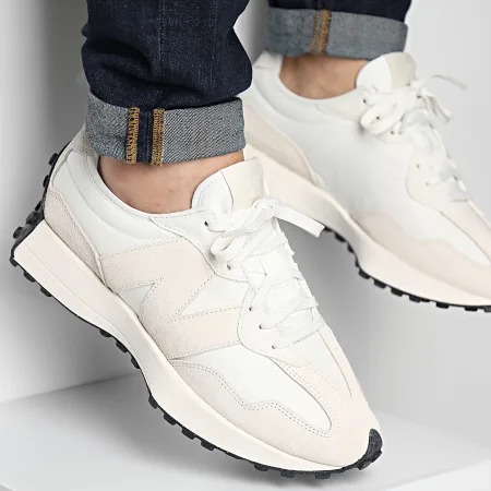 New Balance 327 ‘Beige White Black’ Review: Retro Charm Meets Modern Street Style New Balance 327 ‘Beige White Black’ Review: Retro Charm Meets Modern Street Style