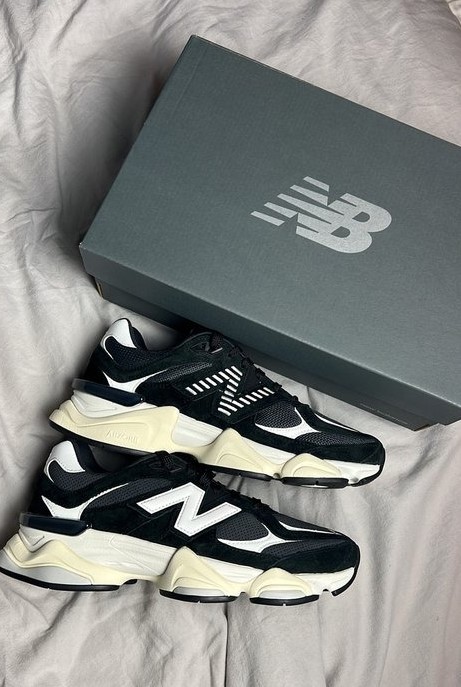 New Balance 9060 ‘Black White’ Review: The Perfect Blend of Bold Design and Minimalist Appeal