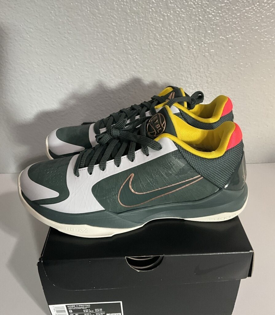 Nike Zoom Kobe 5 Protro ‘EYBL’ Review: A Green Glow with Legacy Power Nike Zoom Kobe 5 Protro ‘EYBL’ Review: A Green Glow with Legacy Power