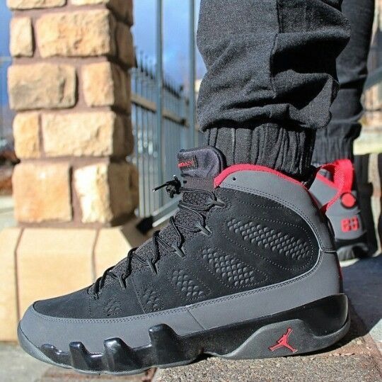 Air Jordan 9 Retro ‘Charcoal’ Review: Underrated Elegance in the Jordan Legacy