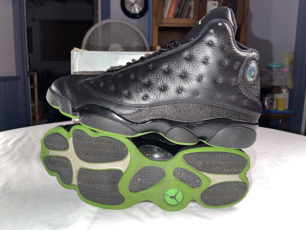 Air Jordan 13 Retro ‘Altitude’ 2005 Review: Elevating Legacy and Style Air Jordan 13 Retro ‘Altitude’ 2005 Review: Elevating Legacy and Style