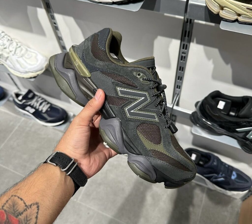 New Balance 9060 ‘Blacktop Dark Moss’ Review: Retro Futurism Meets Outdoor Vibes New Balance 9060 ‘Blacktop Dark Moss’ Review: Retro Futurism Meets Outdoor Vibes
