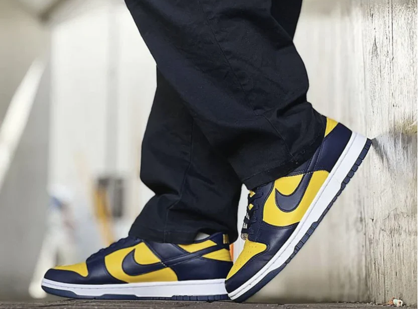 (GS) Nike Dunk Low ‘Michigan’ 2021 Review: Varsity Heritage for the Next Generation