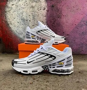 Nike Air Max Plus 3 Leather ‘White Black’ Review: Aggression Meets Elegance