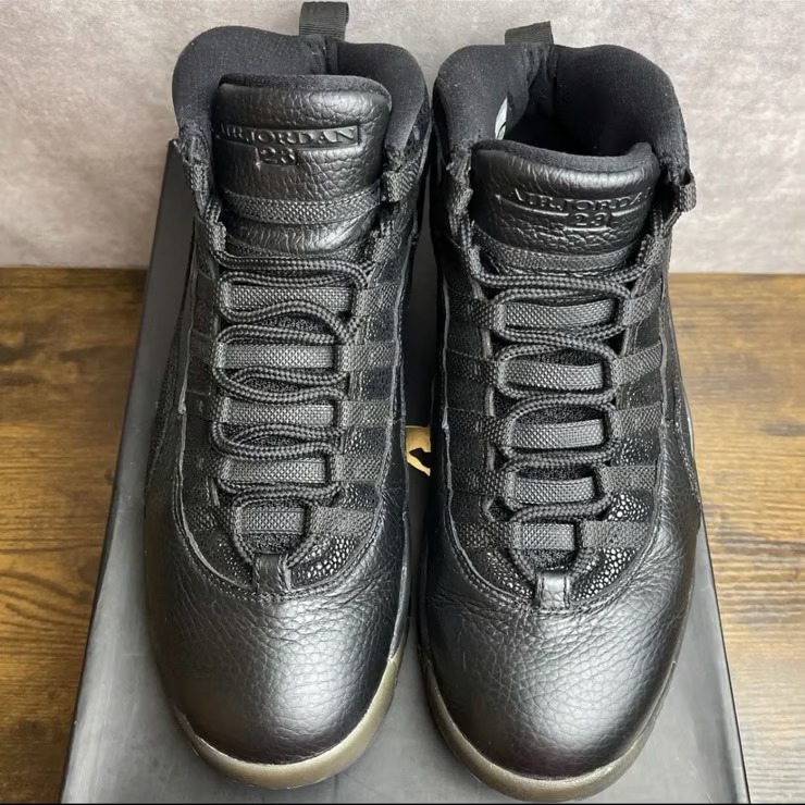 OVO x Air Jordan 10 Retro ‘Black’ Review: Luxury Meets Legacy in a Sleek Statement OVO x Air Jordan 10 Retro ‘Black’ Review: Luxury Meets Legacy in a Sleek Statement