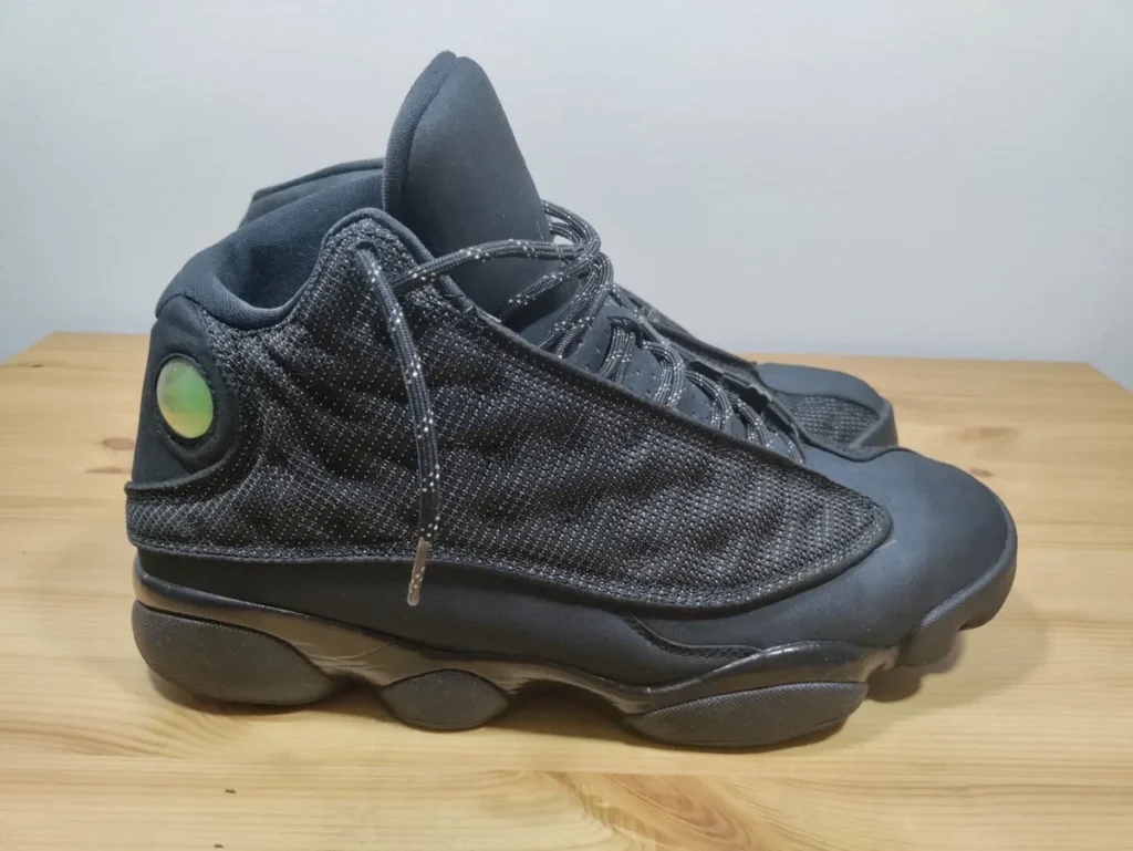 (GS) Air Jordan 13 Retro ‘Black Cat’ Review: Stealthy Style in a Legendary Silhouette