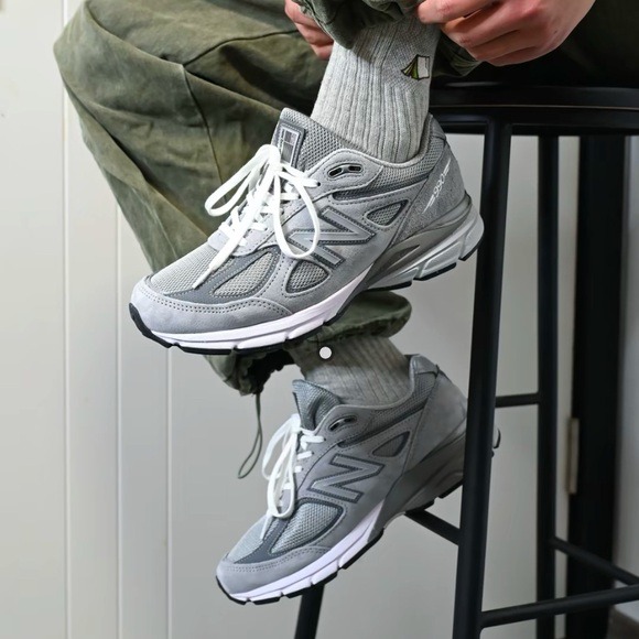 New Balance 990v4 Core ‘Made in USA Grey’ Review: Classic Comfort with Iconic Appeal New Balance 990v4 Core ‘Made in USA Grey’ Review: Classic Comfort with Iconic Appeal