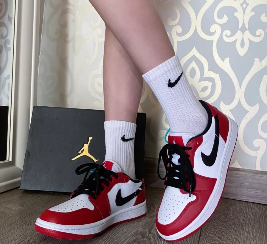 Air Jordan 1 Low Golf ‘Chicago’ Review: A Fairway Icon with Streetwear Swagger Air Jordan 1 Low Golf ‘Chicago’ Review: A Fairway Icon with Streetwear Swagger