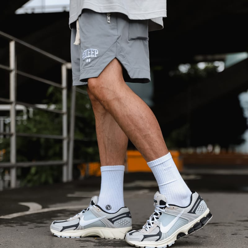 Nike Air Zoom Vomero 5 ‘Supersonic’ Review: Retro-Tech Running Meets Futuristic Style