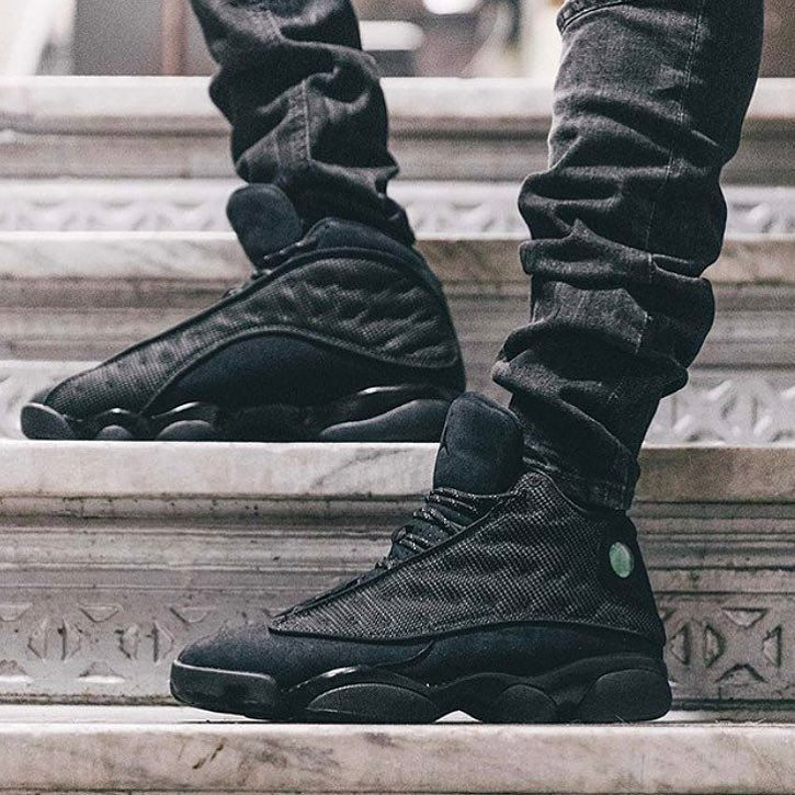 (GS) Air Jordan 13 Retro ‘Black Cat’ Review: Stealthy Style in a Legendary Silhouette