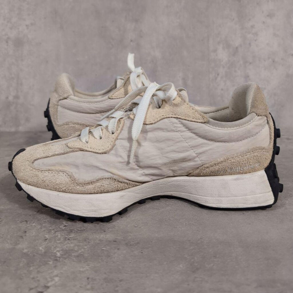 New Balance 327 ‘Cream’ Review: Understated Sophistication Meets Everyday Comfort New Balance 327 ‘Cream’ Review: Understated Sophistication Meets Everyday Comfort