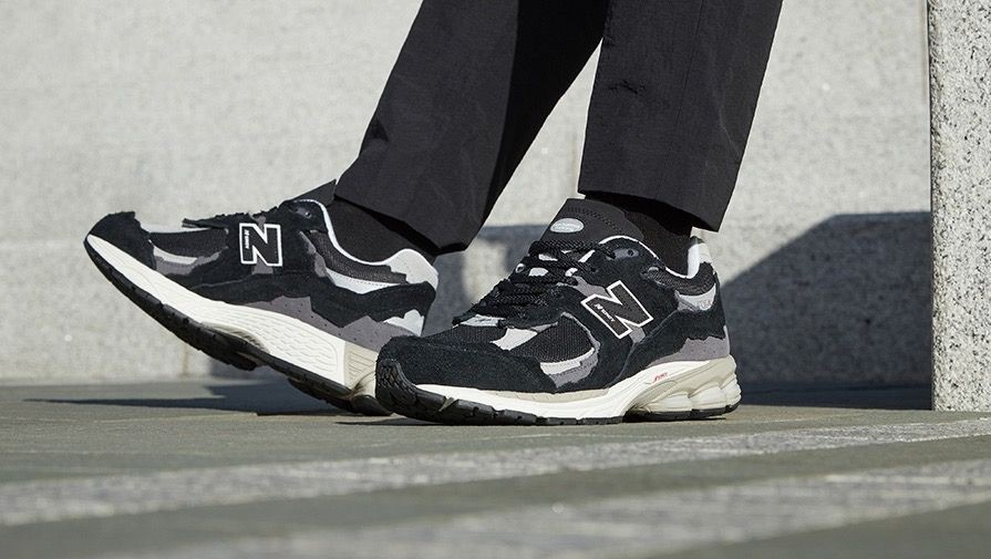 New Balance 2002R ‘Protection Pack – Black Grey’ Review: Deconstructed Elegance Meets Performance Heritage