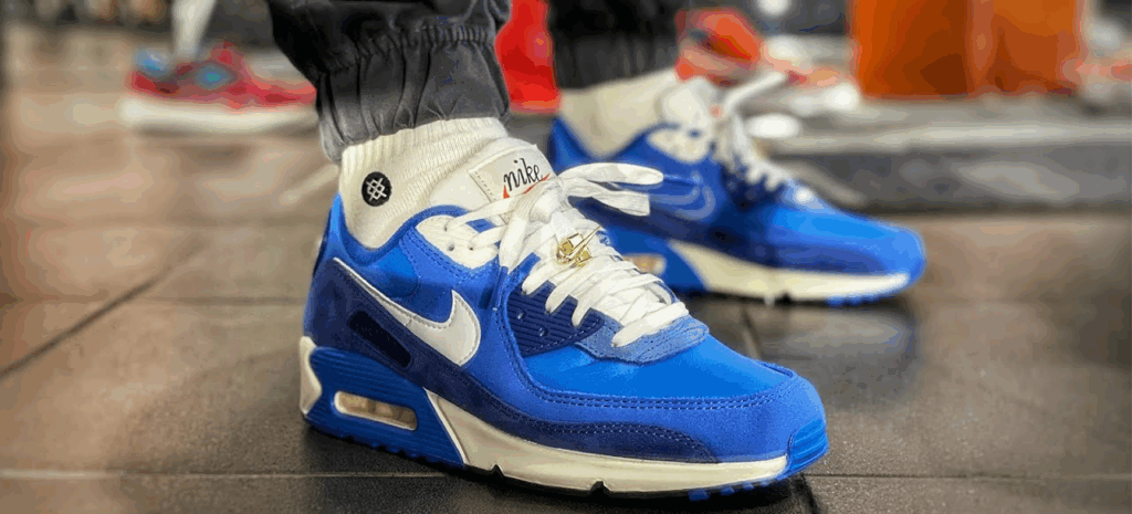 Nike Air Max 90 SE ‘First Use Pack – Signal Blue’ Review: A Vibrant Homage to Swoosh History