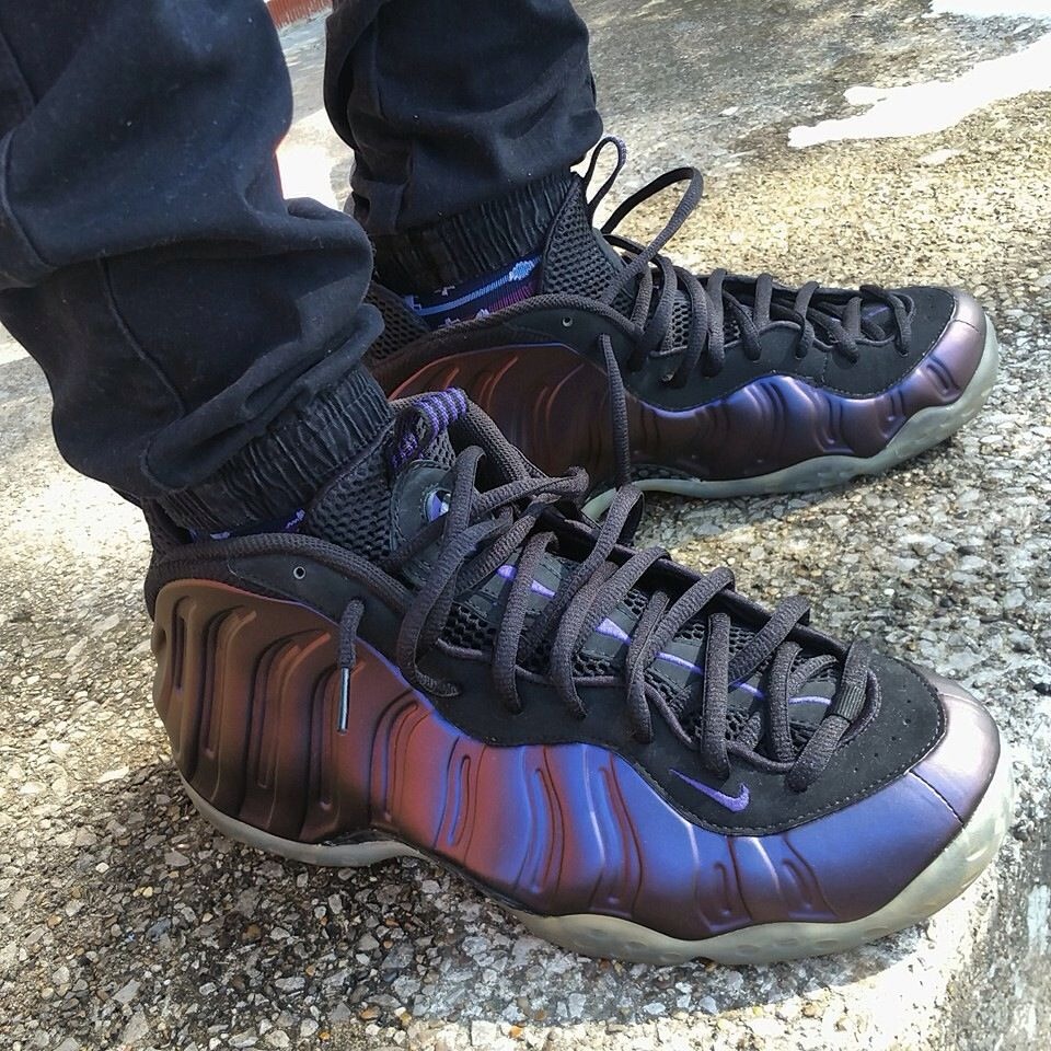 Nike Air Foamposite One ‘Eggplant’ Review: Futuristic Icon with a Royal Finish