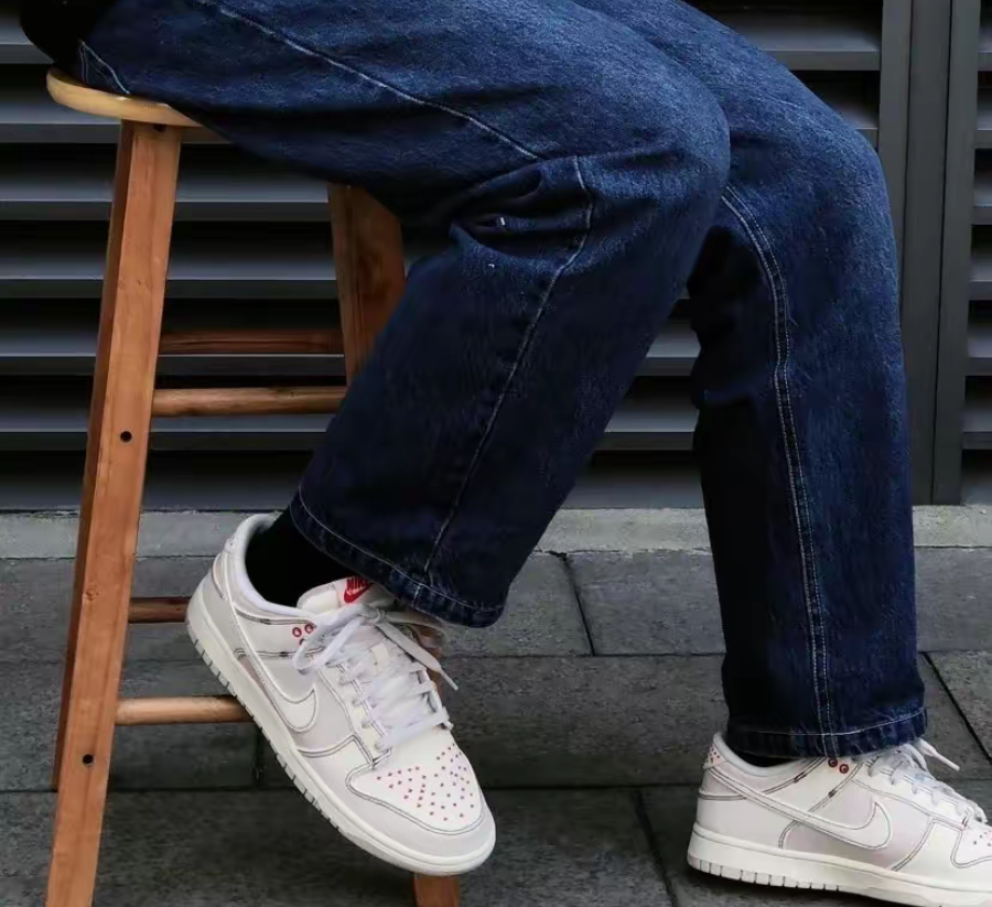 Nike Dunk Low ‘Light Orewood Brown Sashiko’ Review: Craft Meets Culture in a Modern Classic