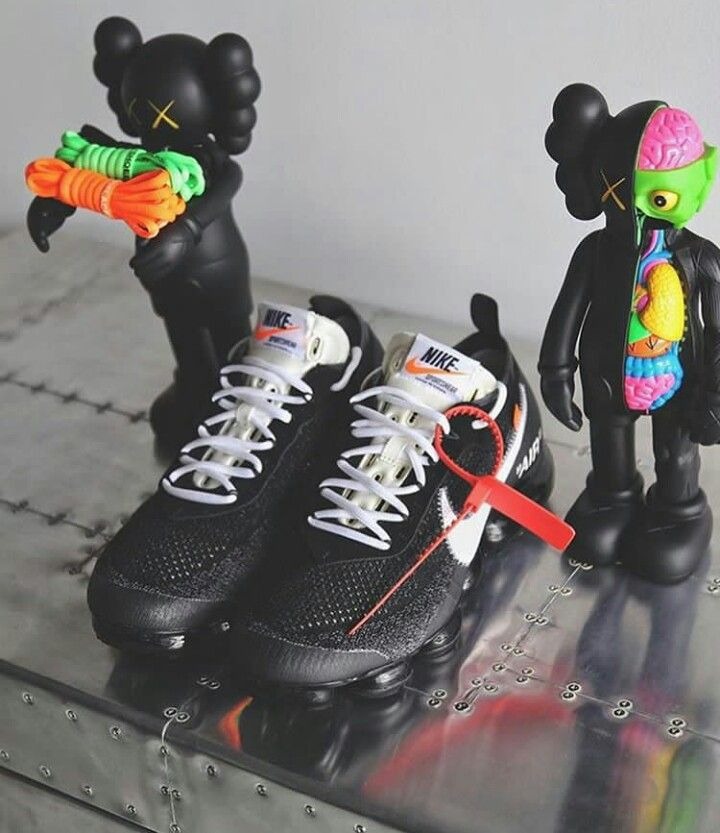 Nike x Off-White Air VaporMax ‘The Ten’ Review: Deconstructed Design Meets Revolutionary Comfort Nike x Off-White Air VaporMax ‘The Ten’ Review: Deconstructed Design Meets Revolutionary Comfort
